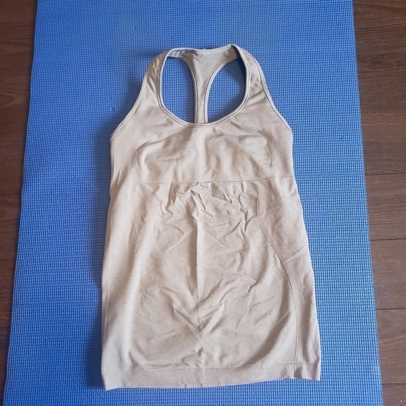 Lululemon Racerback Tank Top - Picture 4 of 5